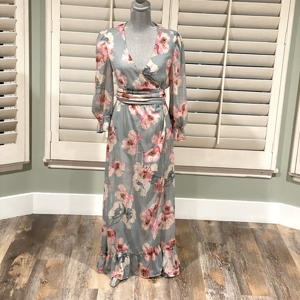 Sheer Floral Maxi dress-looking wrap/tie cover